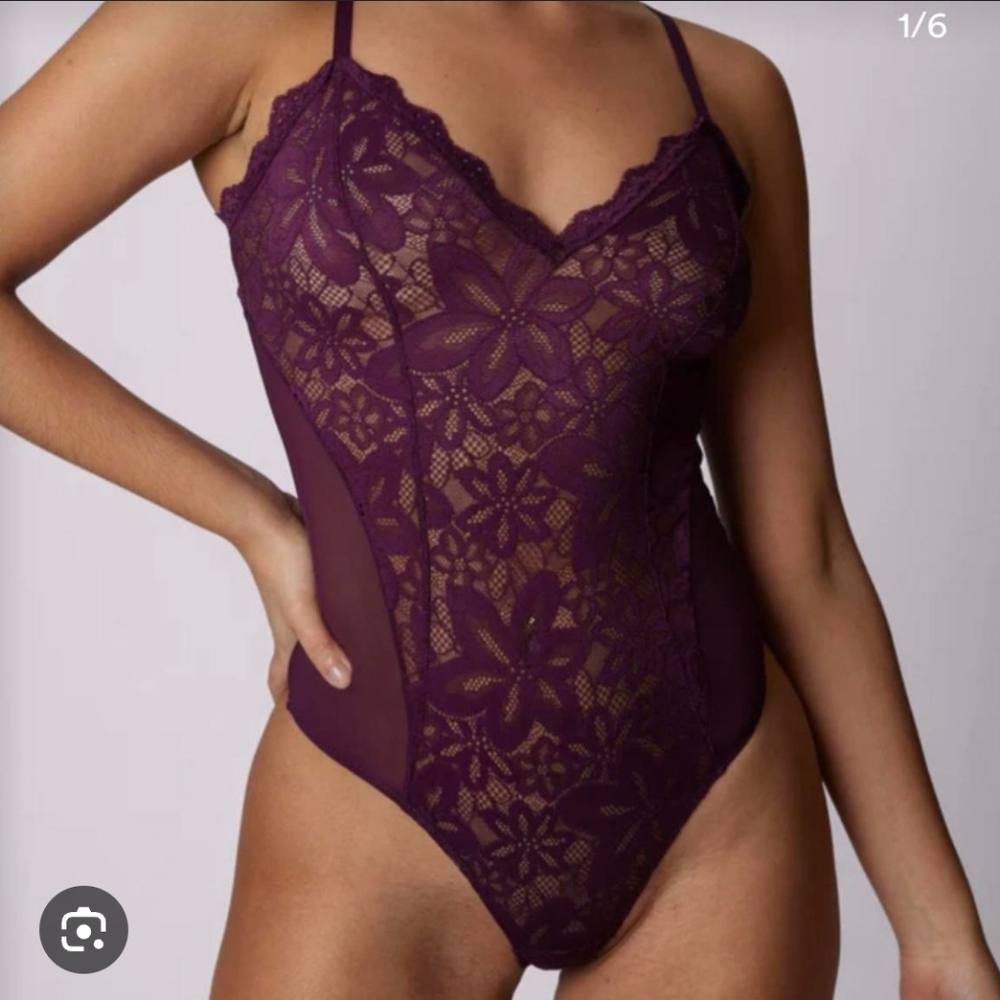 Parade Sweet Romance Lace Bodysuit | Soft Lace (Violette) XL